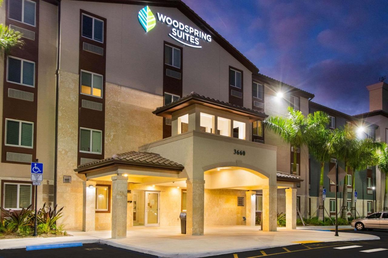 Woodspring Suites 미라마 외부 사진