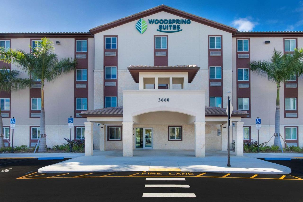 Woodspring Suites 미라마 외부 사진